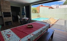 Casa com Piscina